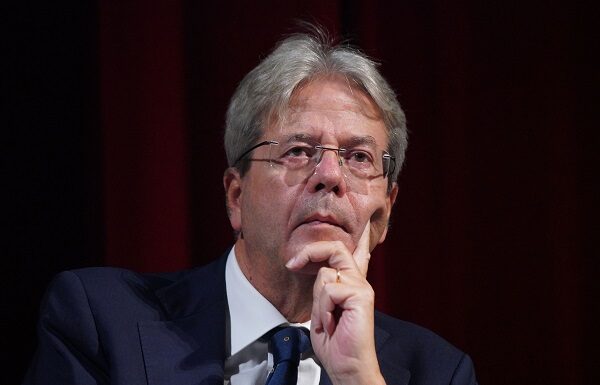 Gentiloni “Campagna vaccinale straordinario successo Europa”