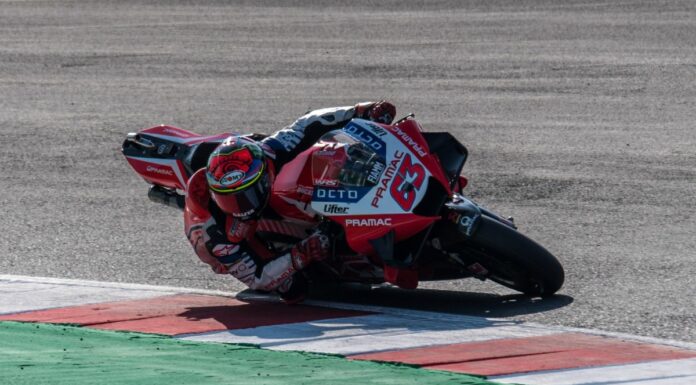 A Misano Bagnaia concede il bis davanti a Quartararo, 3° Bastianini