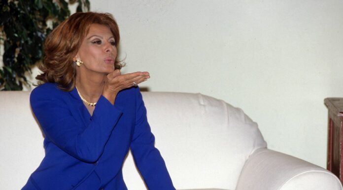 Sophia Loren, la diva italiana più amata al mondo compie 87 anni
