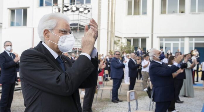 Scuola, Mattarella “Tanto ancora da fare per colmare le lacune”