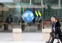 L’Ocse taglia le stime di crescita del Pil per l’Italia, +0,4% nel 2026 e +0,6% nel 2027