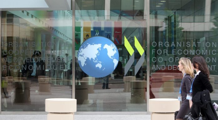 Ocse, frena la ripresa globale ma per l’Italia crescita record