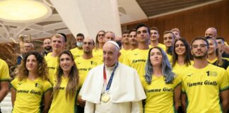 Azzurri atletica Fiamme Gialle olimpici e paralimpici dal Papa