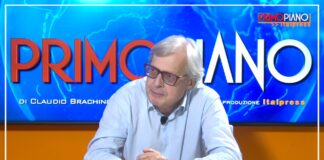 Sgarbi “Gli italiani si vaccinano, il green pass è inutile”