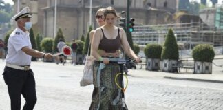 In Campania stretta sui monopattini, nota di De Luca ai sindaci