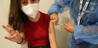 Vaccino, Toti “Nell’ultima settimana balzo in avanti delle prime dosi”