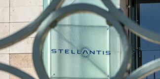 Stellantis annuncia la cassa integrazione dal 19 al 30 ottobre a Mirafiori