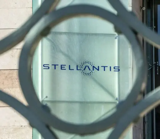 Stellantis annuncia la cassa integrazione dal 19 al 30 ottobre a Mirafiori