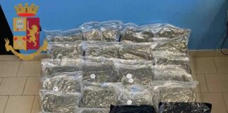 Nascondeva 60 chili di droga in un box, 57enne arrestato nel Milanese
