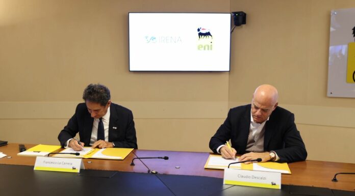 Transizione energetica, accordo tra ENI e Agenzia Energie Rinnovabili