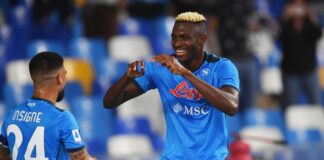 Napoli-Cagliari 2-0, partenopei in testa a punteggio pieno