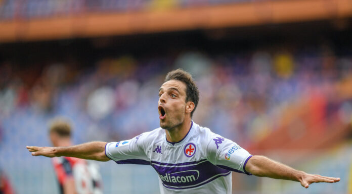 Terza vittoria di fila per la Fiorentina, Genoa ko 2-1