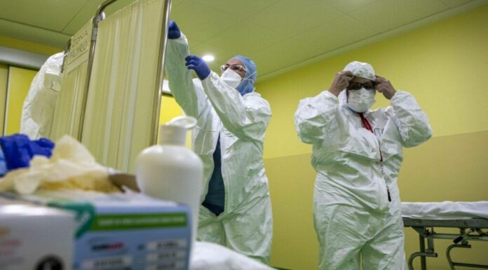 In Sicilia 434 nuovi casi di Covid, prosegue il calo dei ricoveri