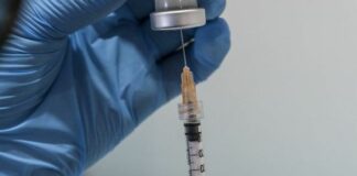 Ministero, via libera alla somministrazione del vaccino per il Covid con l’antinfluenzale