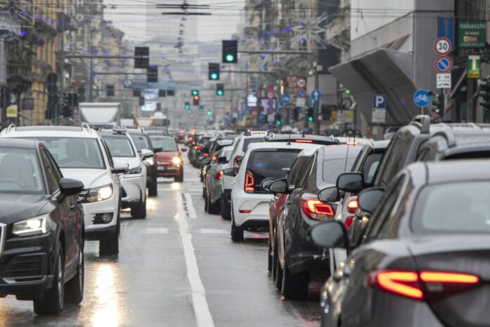 INQUINAMENTO SMOG TRAFFICO MILANO