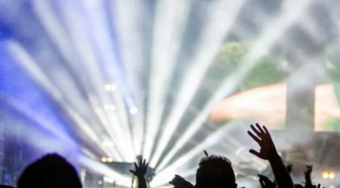 Cts, possibile riapertura discoteche, capienza al chiuso 35%