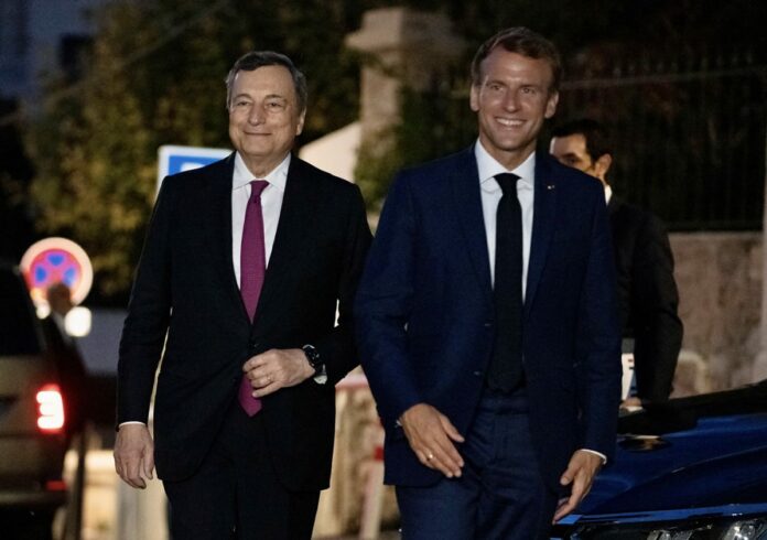 MARIO DRAGHI CON EMMANUEL MACRON