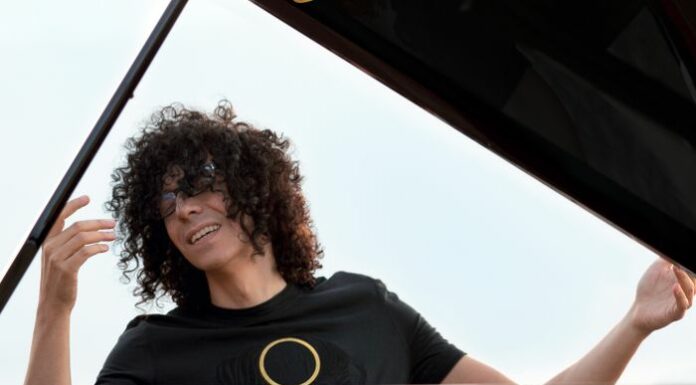 Giovanni Allevi torna con il nuovo album “Estasi”