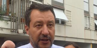 Salvini “Mettere per iscritto che nessuno pagherà più tasse”