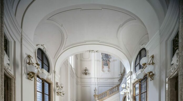 Torino, svelati i segreti di Palazzo Perrone San Martino