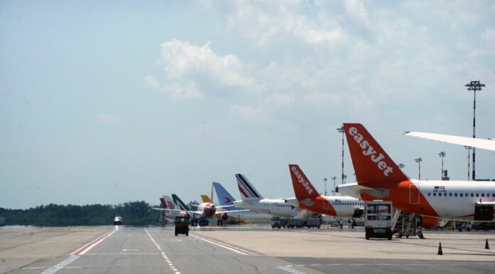 Sardegna, su continuità aerea avviata la procedura negoziata