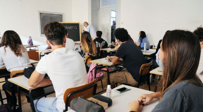 Istruzione, cresce il divario tra Italia e Ue