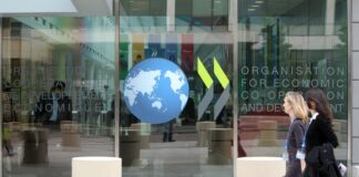 L’Ocse taglia le stime di crescita globale. In Italia il Pil rallenta, +0,6% nel 2025