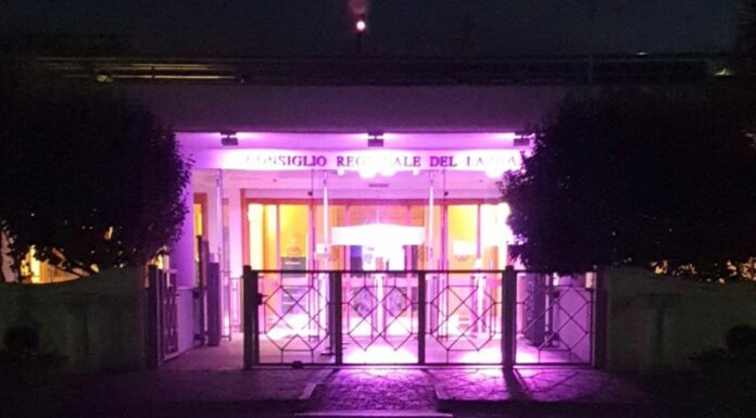 Tumore al seno, Battisti “Consiglio regionale colorato di viola”