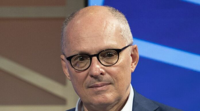 Ricciardi “Con 90% vaccinati lo stato d’emergenza si potrà attenuare”