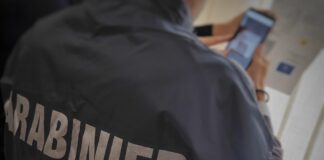 Vaccino, 4 medici denunciati a Catania per esenzioni “facili”