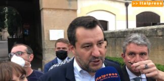 Emergenza bare a Palermo, Salvini: “Mai vista una situazione del genere”