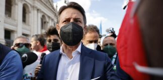 Conte “Leali a Draghi ma pretendiamo rispetto degli impegni”