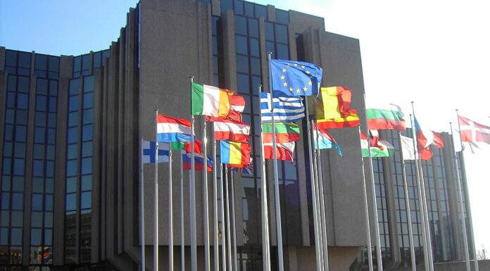 Corte Conti Ue “Nel bilancio europeo troppi errori sulla spesa”