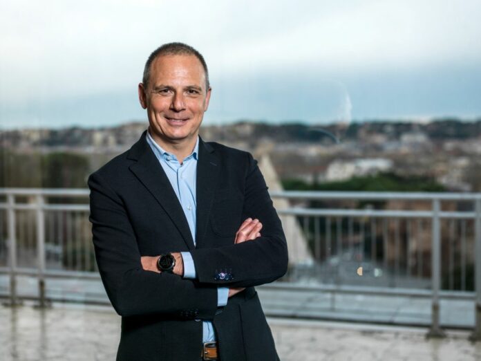 Nella foto Giovanni Vivarelli