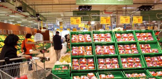 CNA, con il caldo cambia il carrello della spesa degli italiani. In aumento il consumo di frutta
