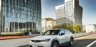 Mazda MX-30, alza i bassi