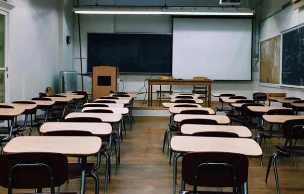 Nelle scuole sarde arrivano i tamponi “fai da te”