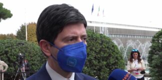 Speranza “Contagi in crescita, serve massima cautela”