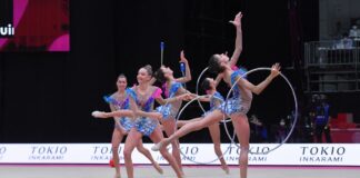 Mondiali ritmica, Farfalle d’oro con i cerchi e le clavette