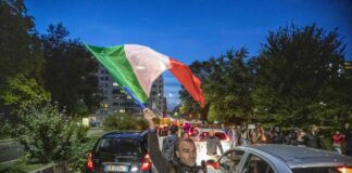 Corteo No Green Pass a Milano, traffico e mezzi pubblici in tilt. Un arresto