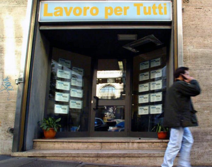 OFFERTE OFFERTA LAVORO 
INTERINALE
AGENZIE
CENTRO PER L'IMPIEGO
COLLOCAMENTO