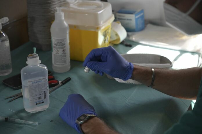 VACCINAZIONE ANTI COVID-19 VACCINO VACCINI DOSE DOSI VACCINAZIONI