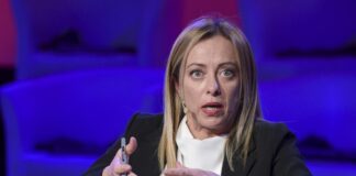 Manovra, Meloni “Preoccupata, Governo fuori tempo massimo”