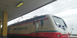 Domenica prima corsa del treno Frecciabianca in Sicilia
