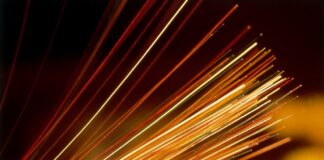 Tim attraverso Fibercop porta fibra ultraveloce a Isola Capo Rizzuto