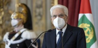 Mattarella “Evitare arretramenti sul ruolo delle donne nella società”
