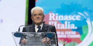 Mattarella “Da manifestazioni no-vax pericoloso incremento dei contagi”