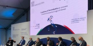 Farmaceutica, crescono occupazione e investimenti