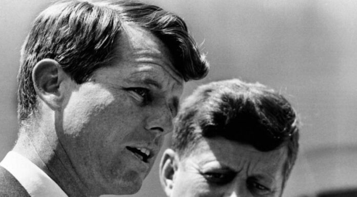“Jfk: Destiny Betrayed”, arriva in tv la miniserie di Oliver Stone
