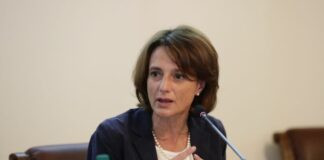 Assegno unico, Bonetti “Da marzo direttamente su conto corrente”